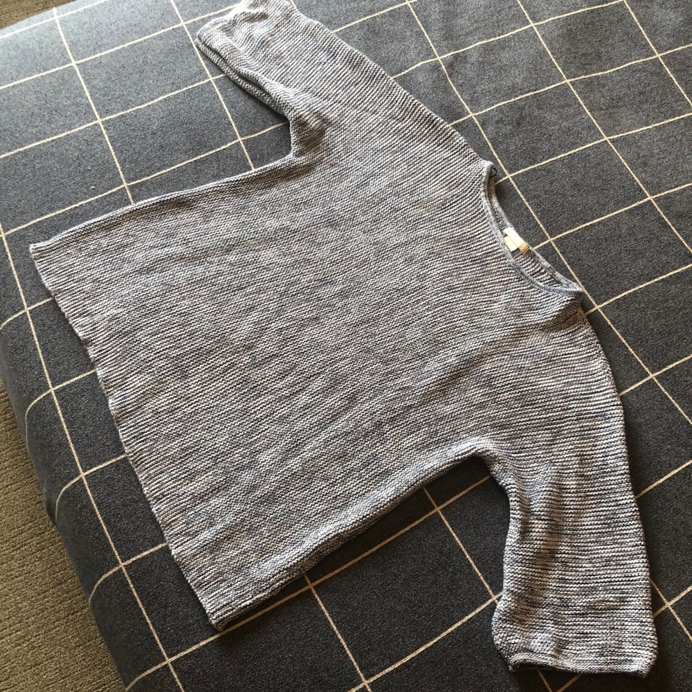 Blue 3/4 Sleeve Sweater